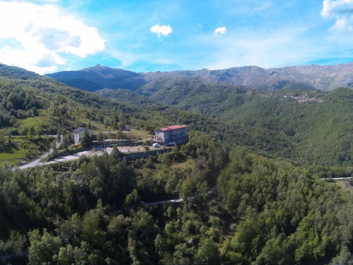Albergo Ristorante Payarin Ormea Buitenkant foto